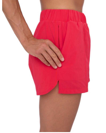 Athleisure shorts with side zipper